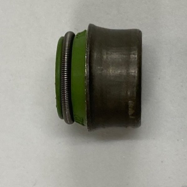 画像2: バルブステムシール/T4 (2)